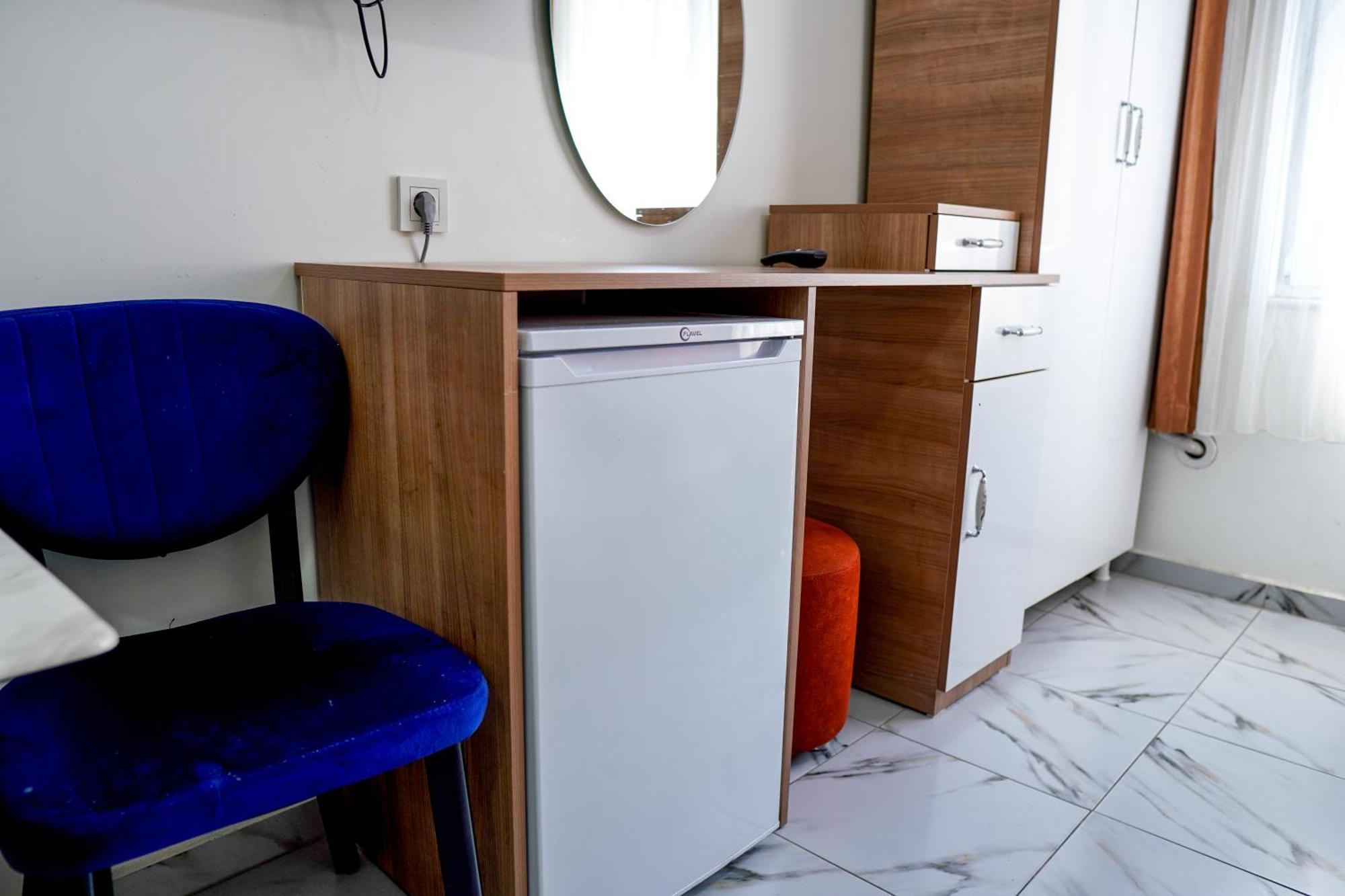 Laos Otel İstanbul