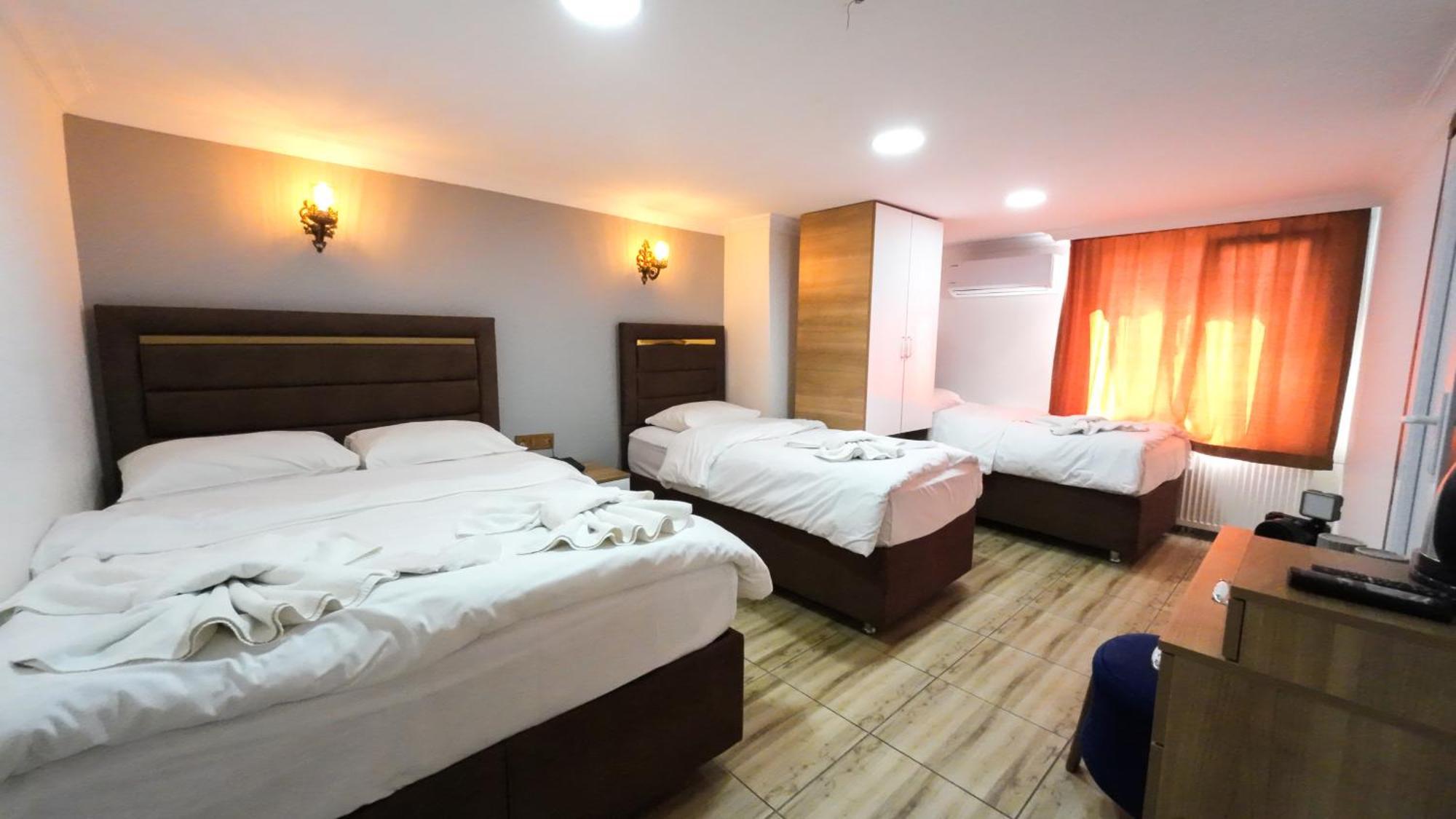 Laos Otel