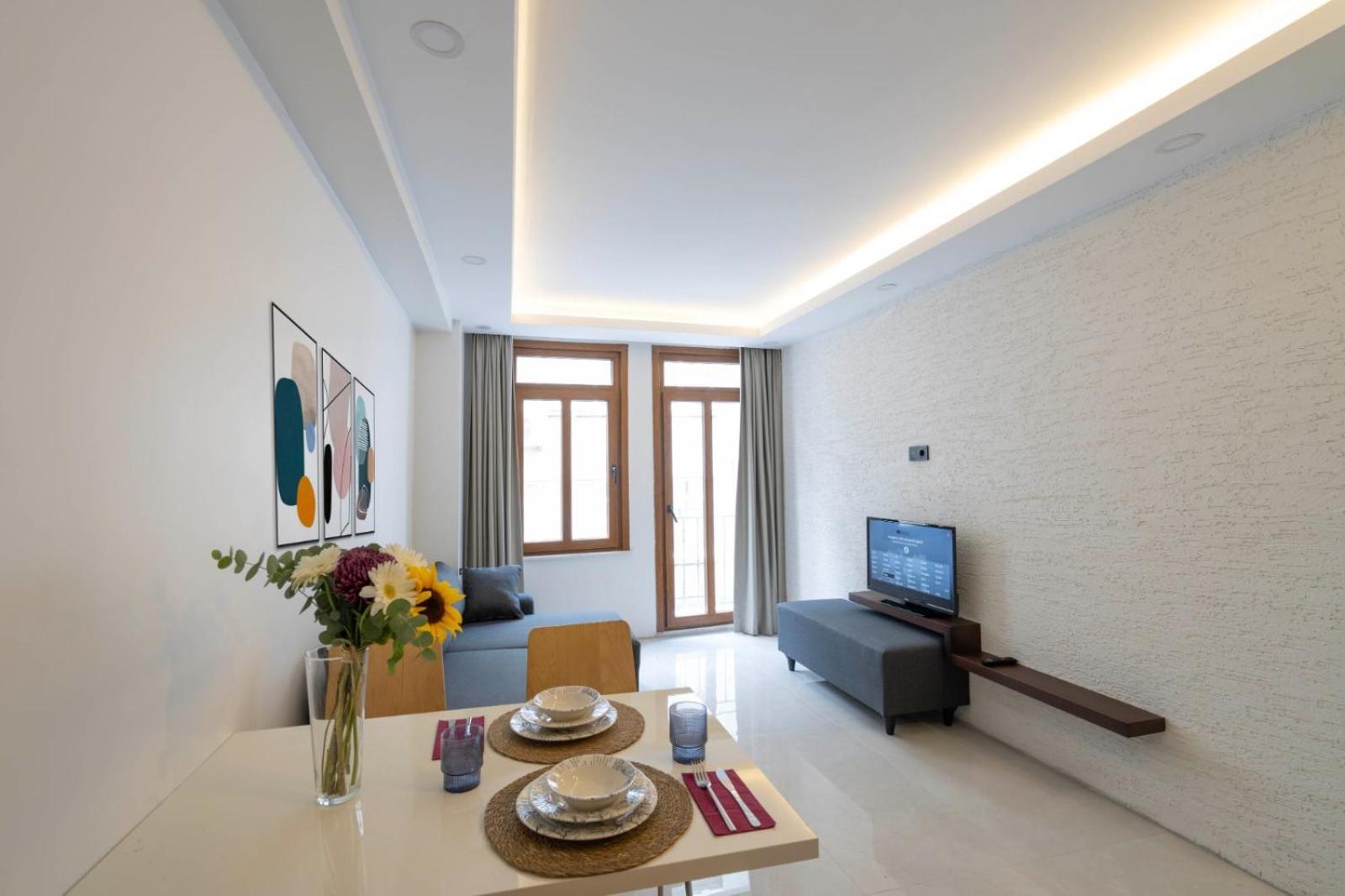 Arach Harbiye 4* Istambul