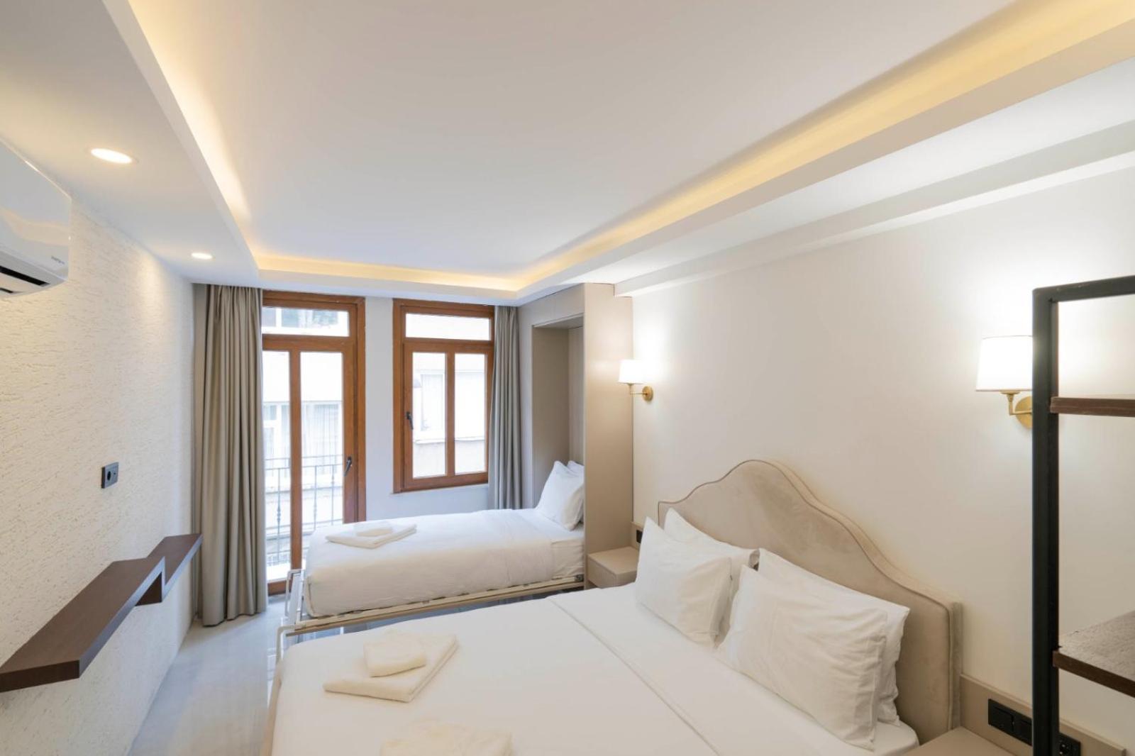 Arach Harbiye Hotel