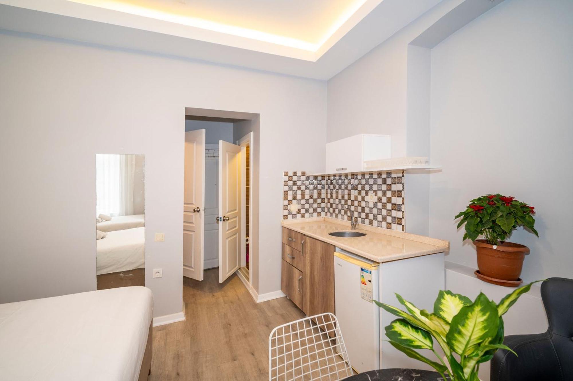 Aparthotel New Life Taksim *