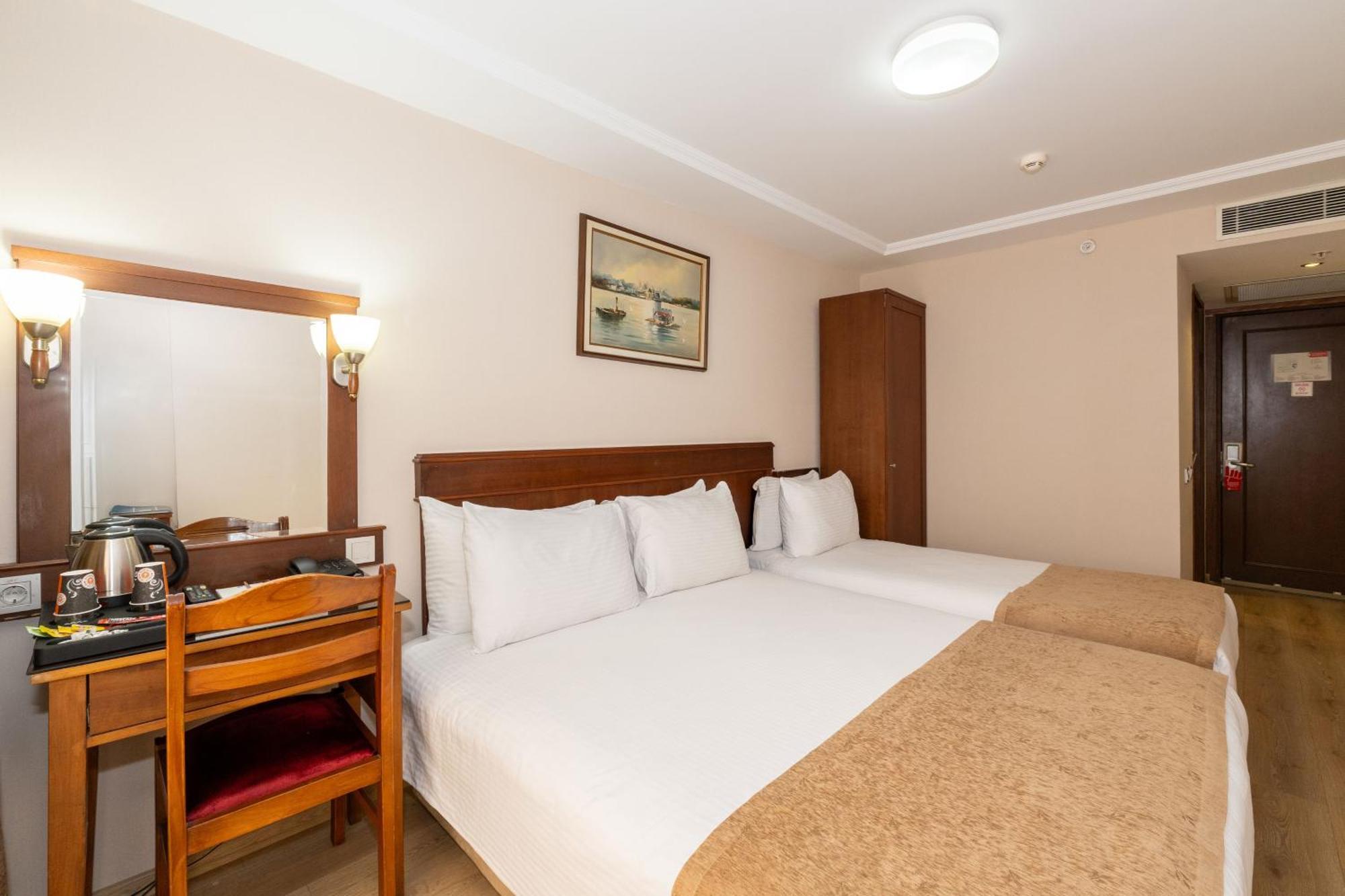 Askoc & Hotel Istanbul