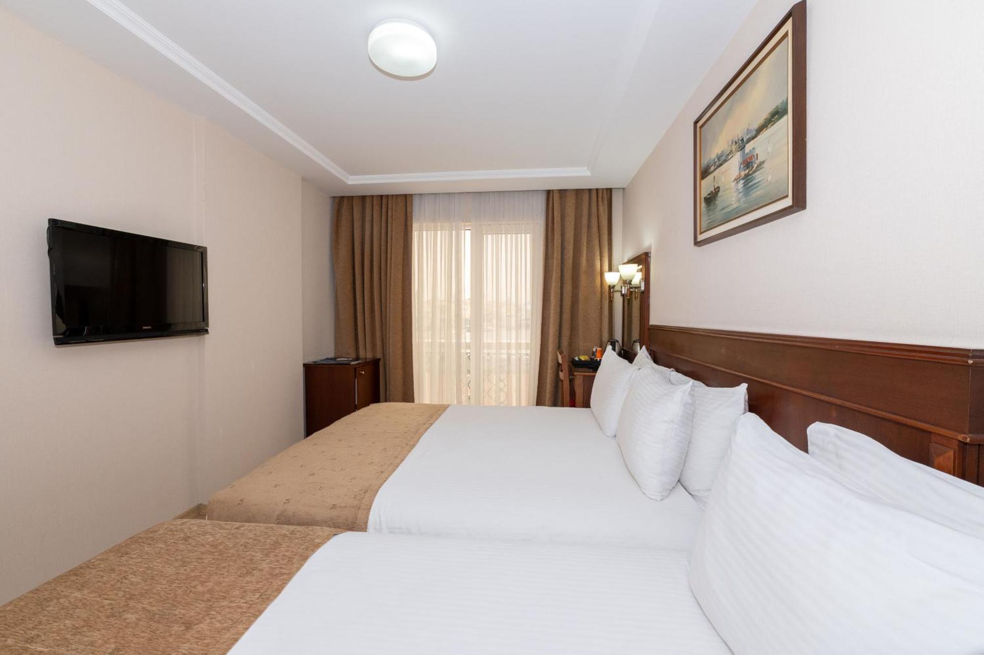 Hotel Askoc &
