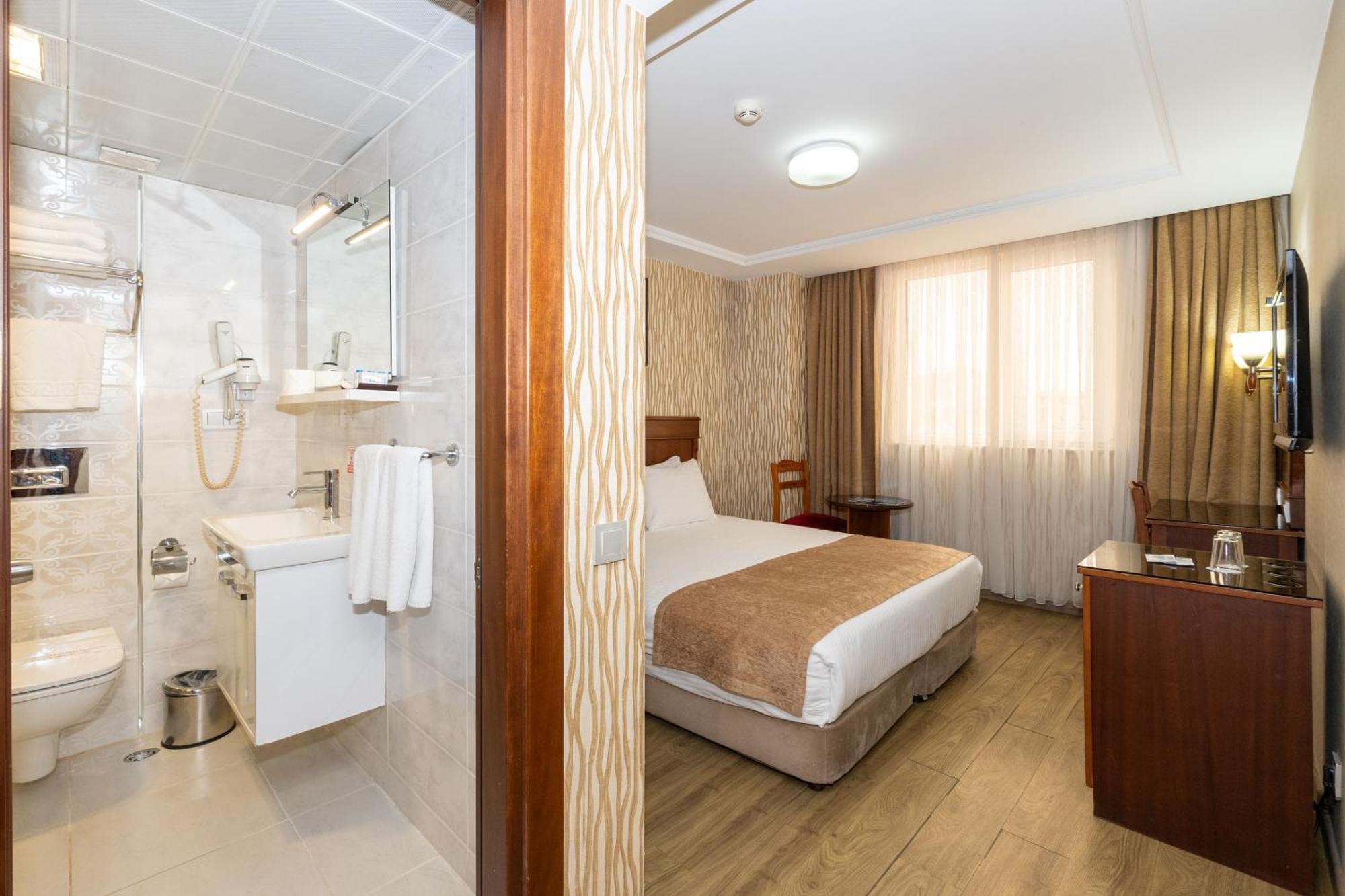 Hotel Askoc & 4*
