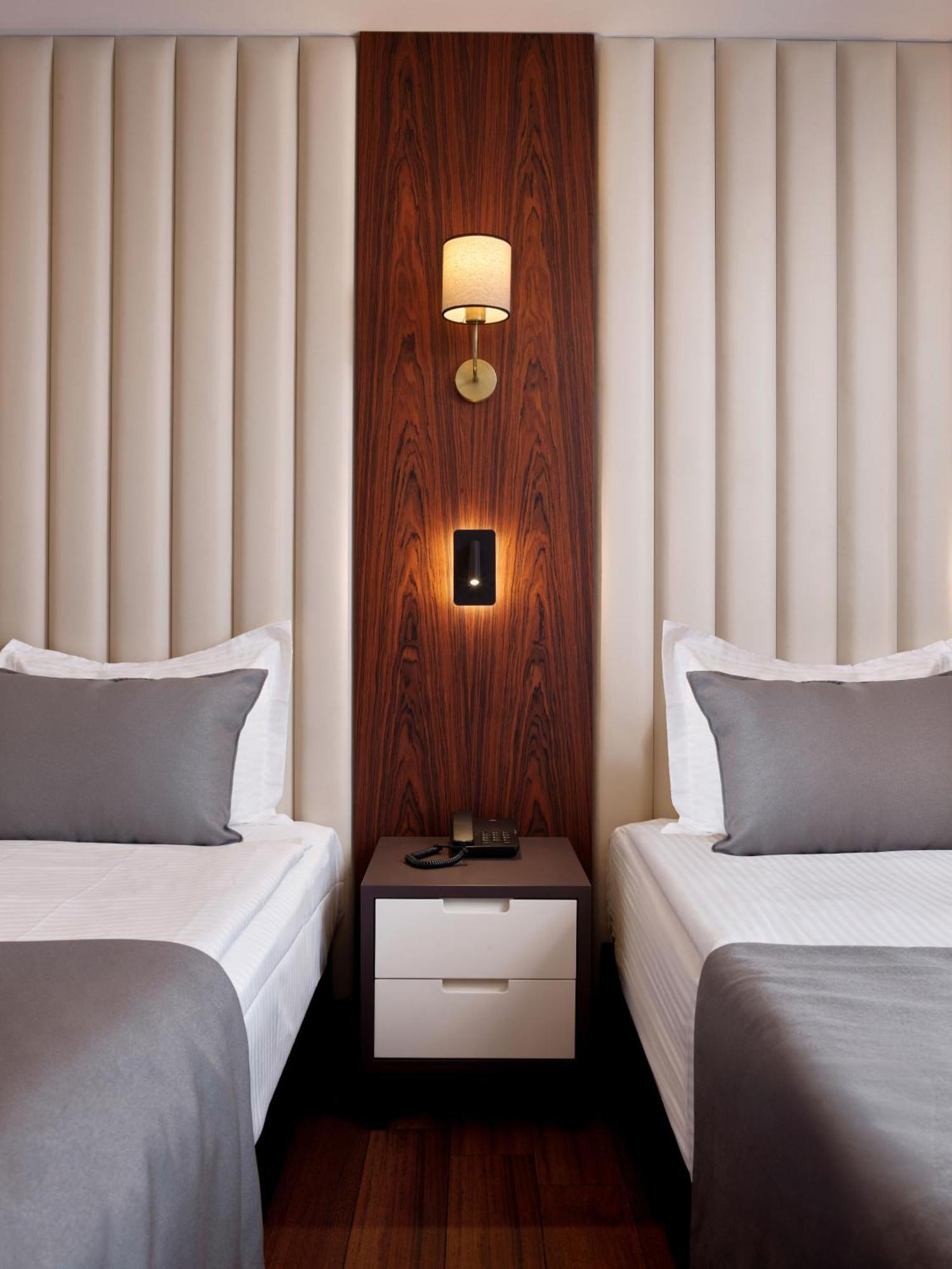 Hotel Shining Star
