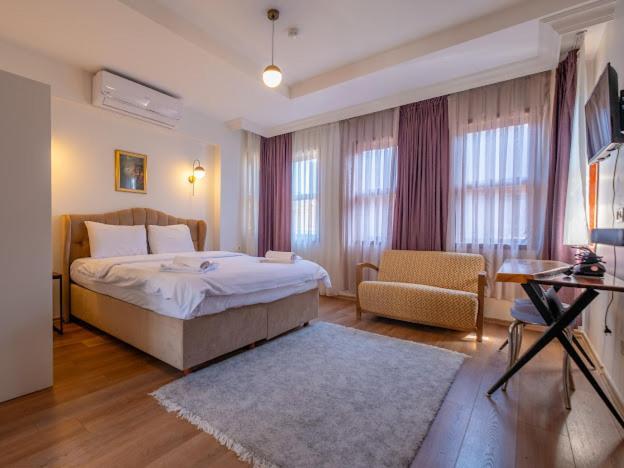 Campsite Sophia Hotels And Suites