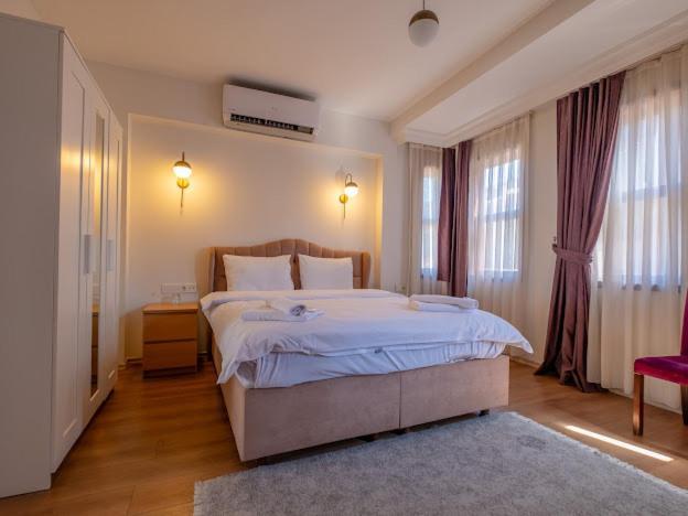 Campsite Sophia Hotels And Suites *