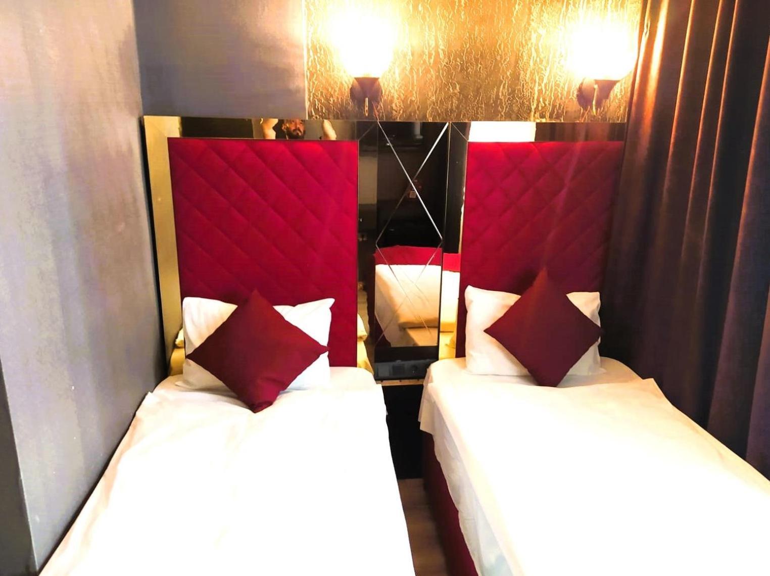 Hotel On Historical Peninsula K Aya R Oyal