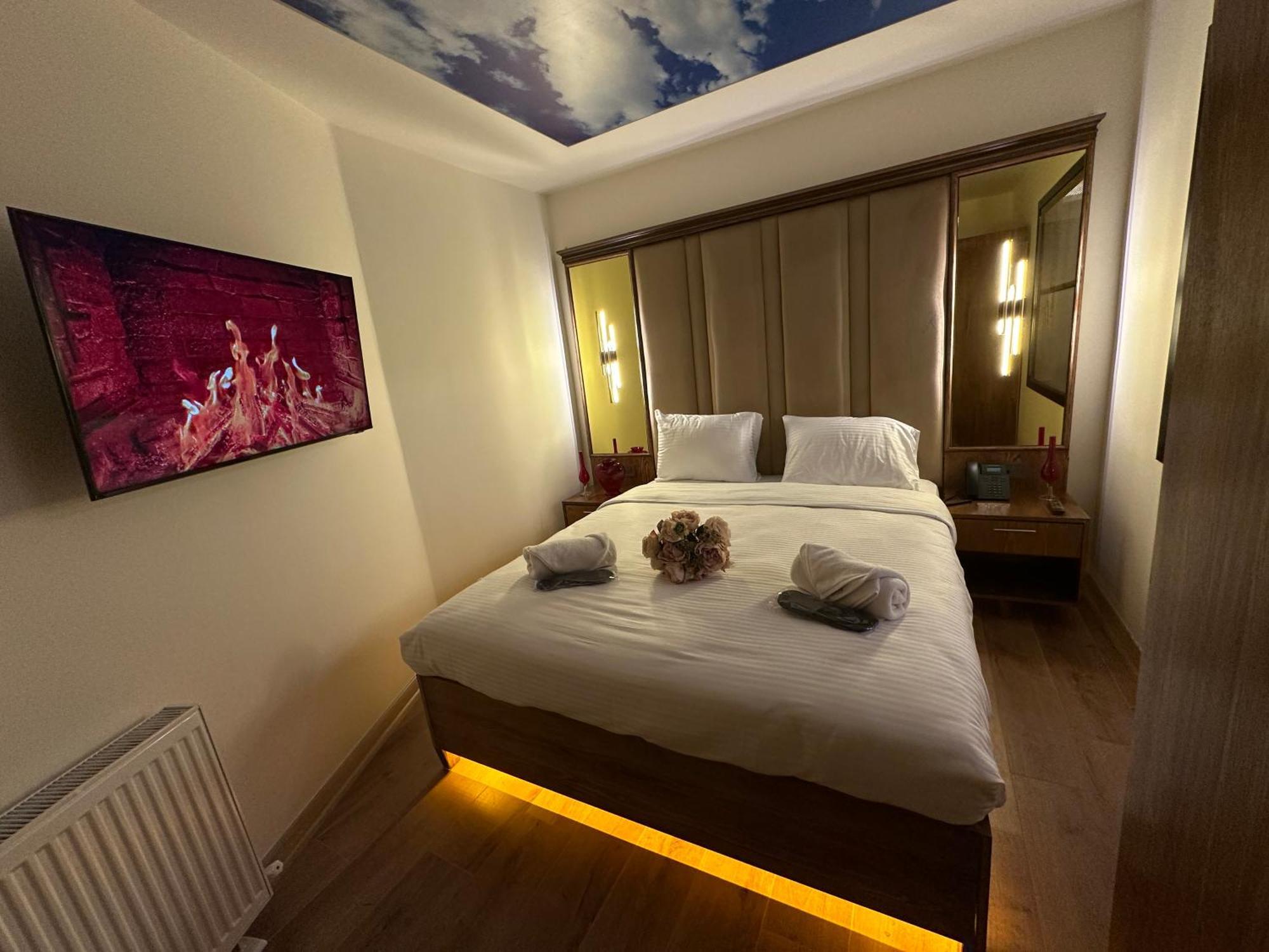Lokka Ortakoy Istanbul