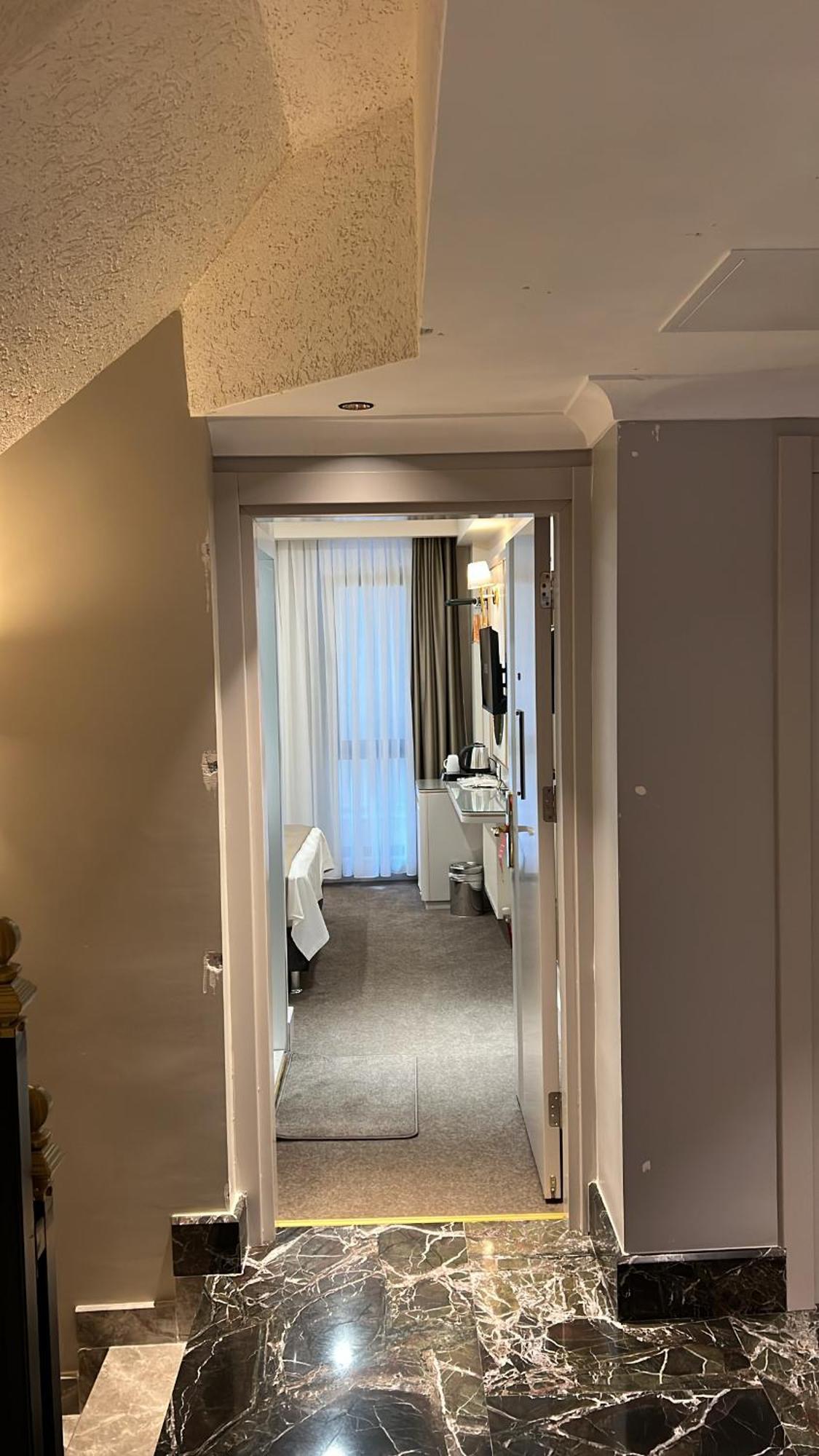 Espoir Hotel 3*