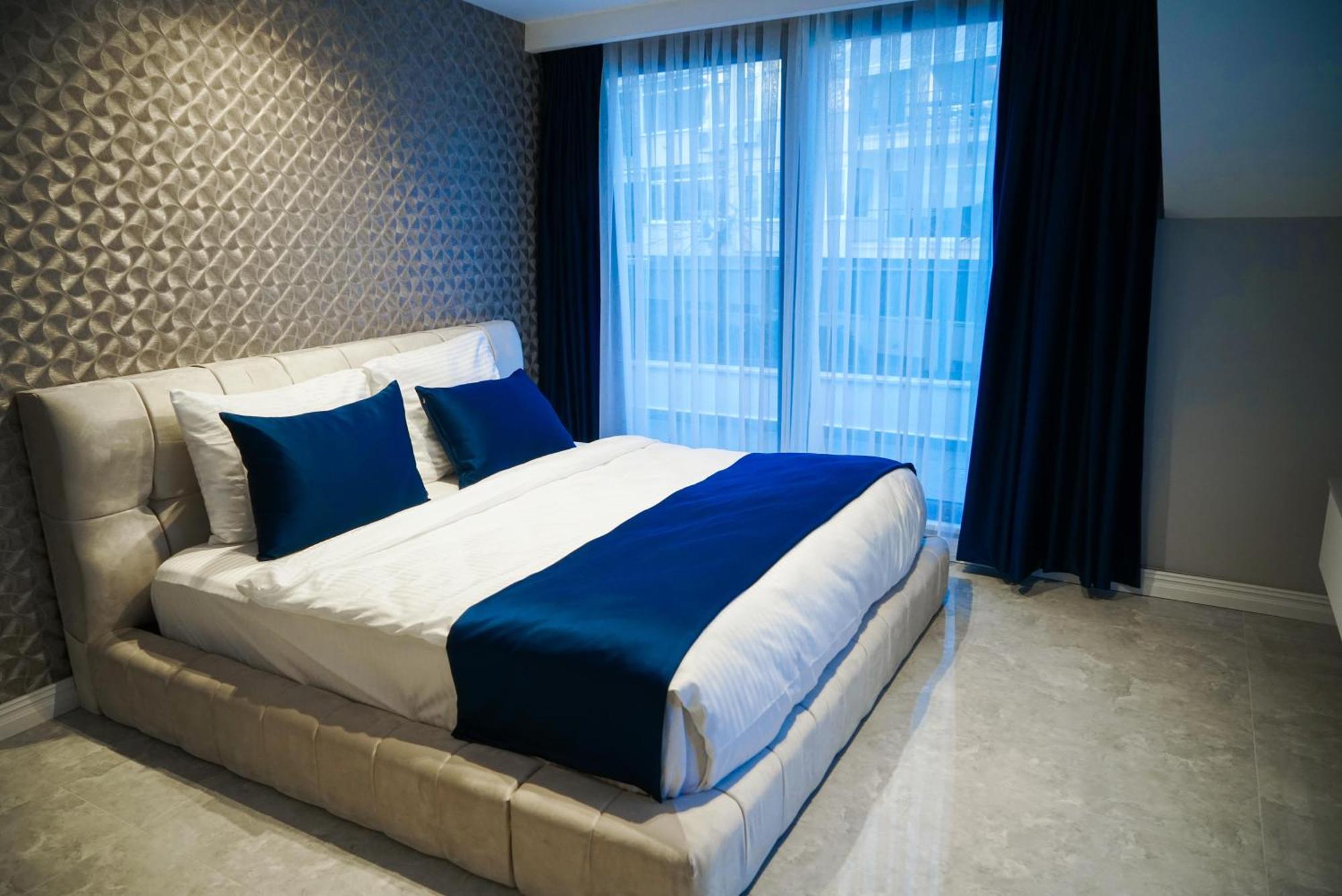 Aparthotel Four Views & Istambul