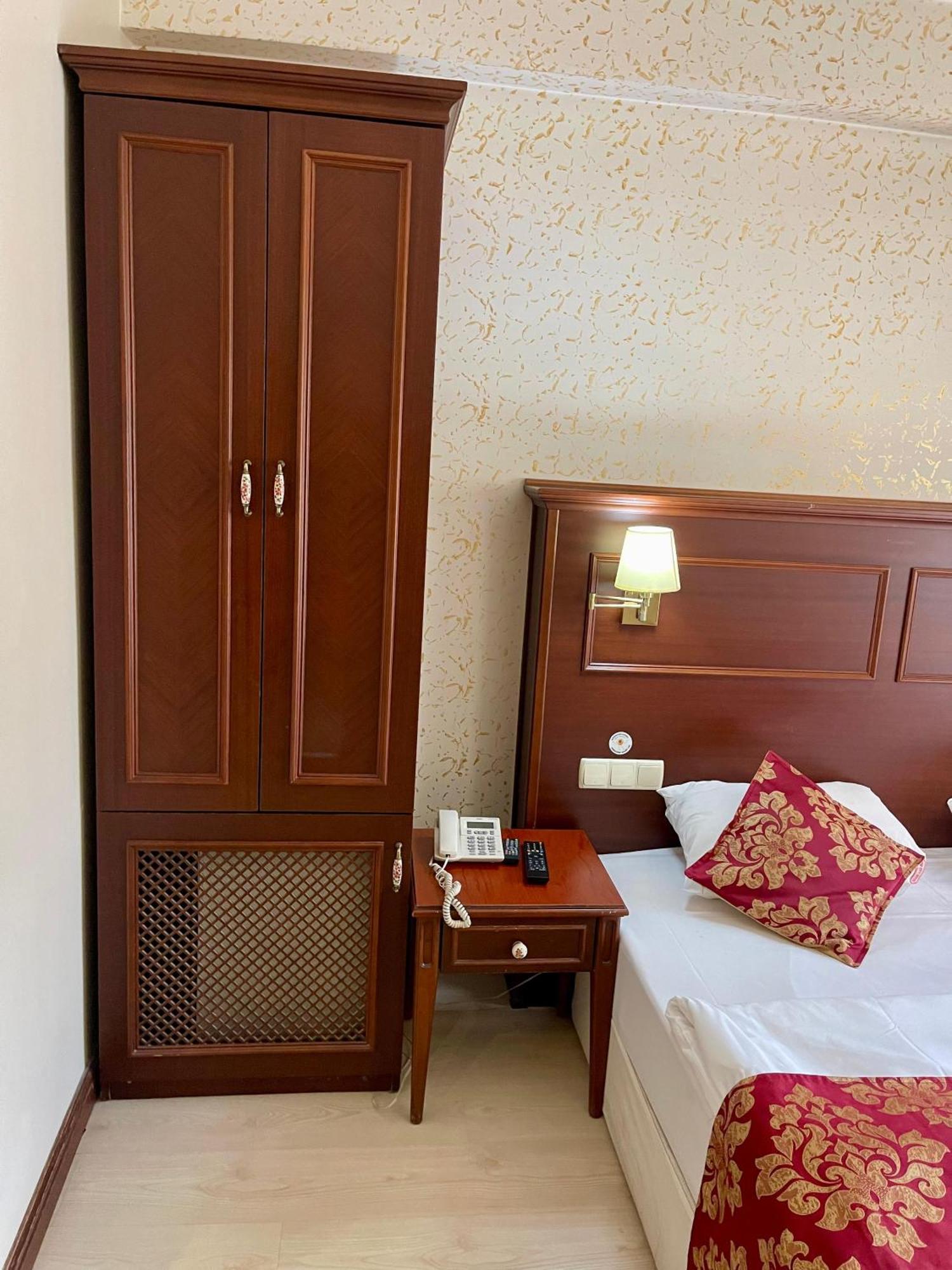 Hotel Newcity 2*