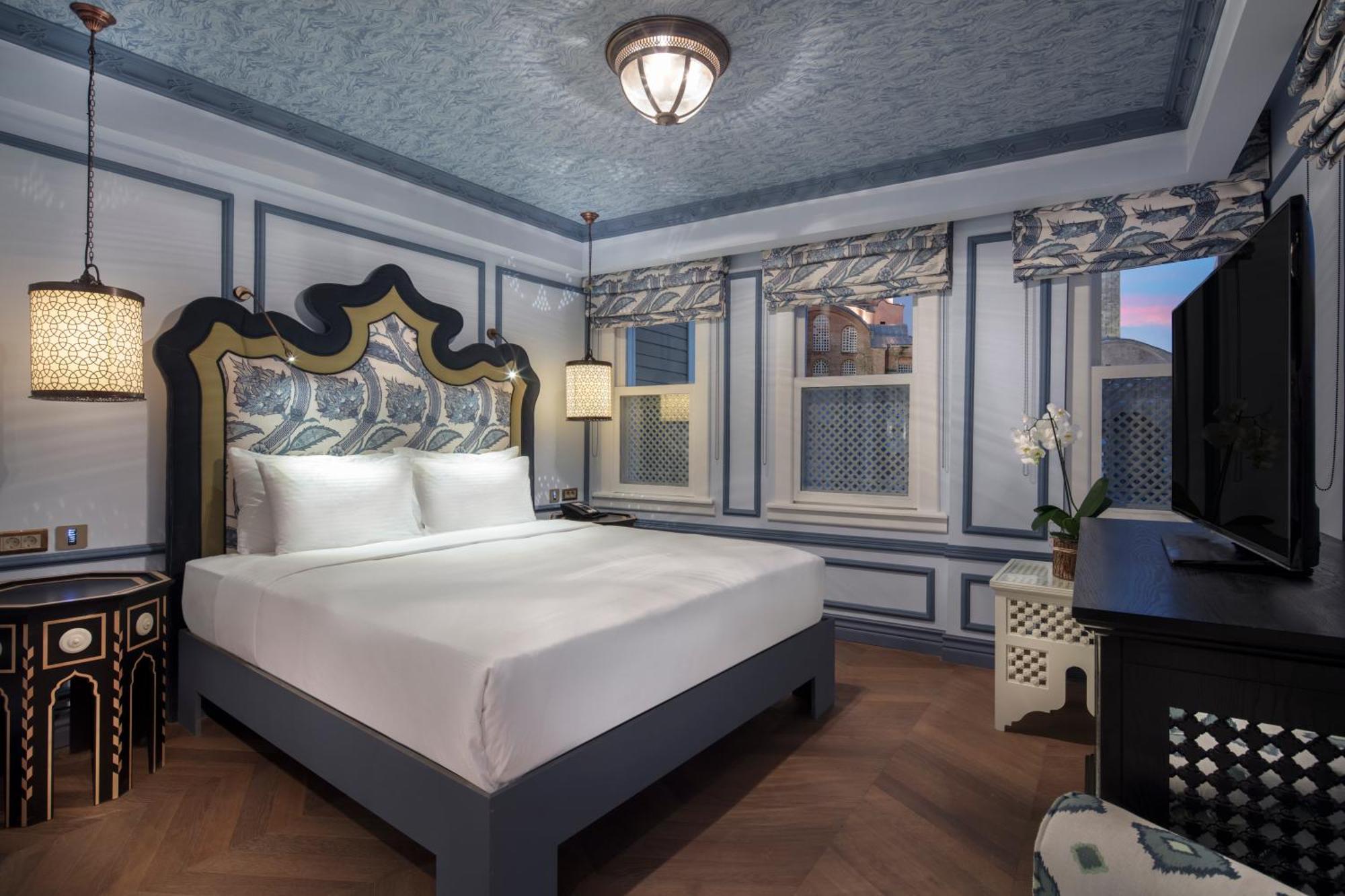 Hagia Sofia Mansions Istanbul, Curio Collection By Hilton 5* Istanbul