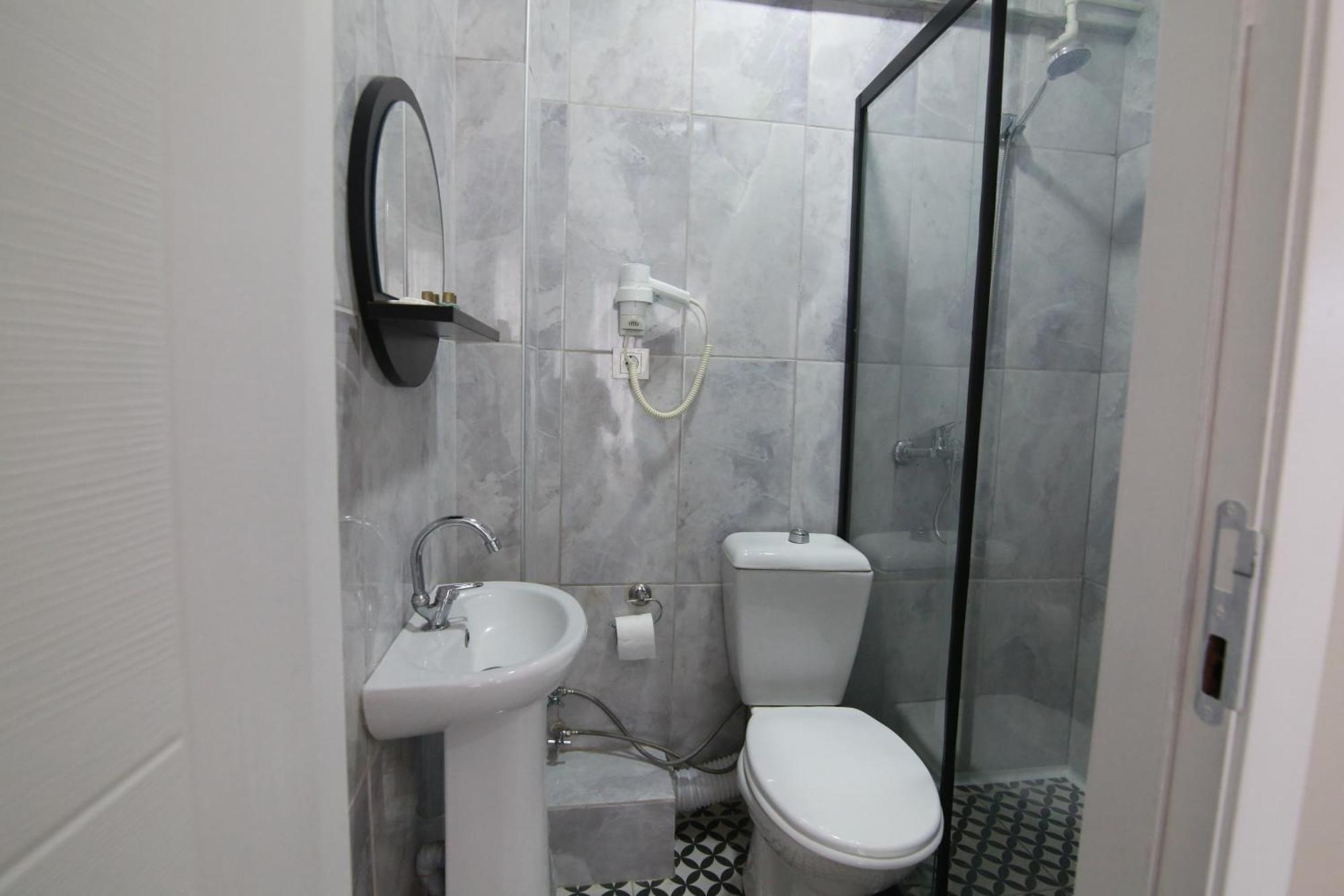 The Lima Kadikoey 3*