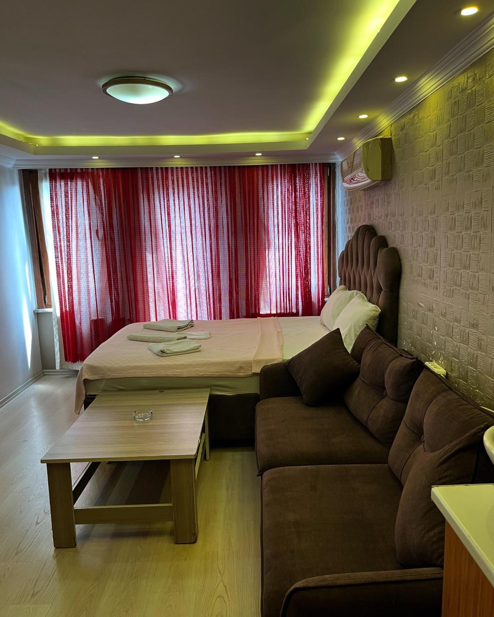 Apart Otel İREM Apartment *