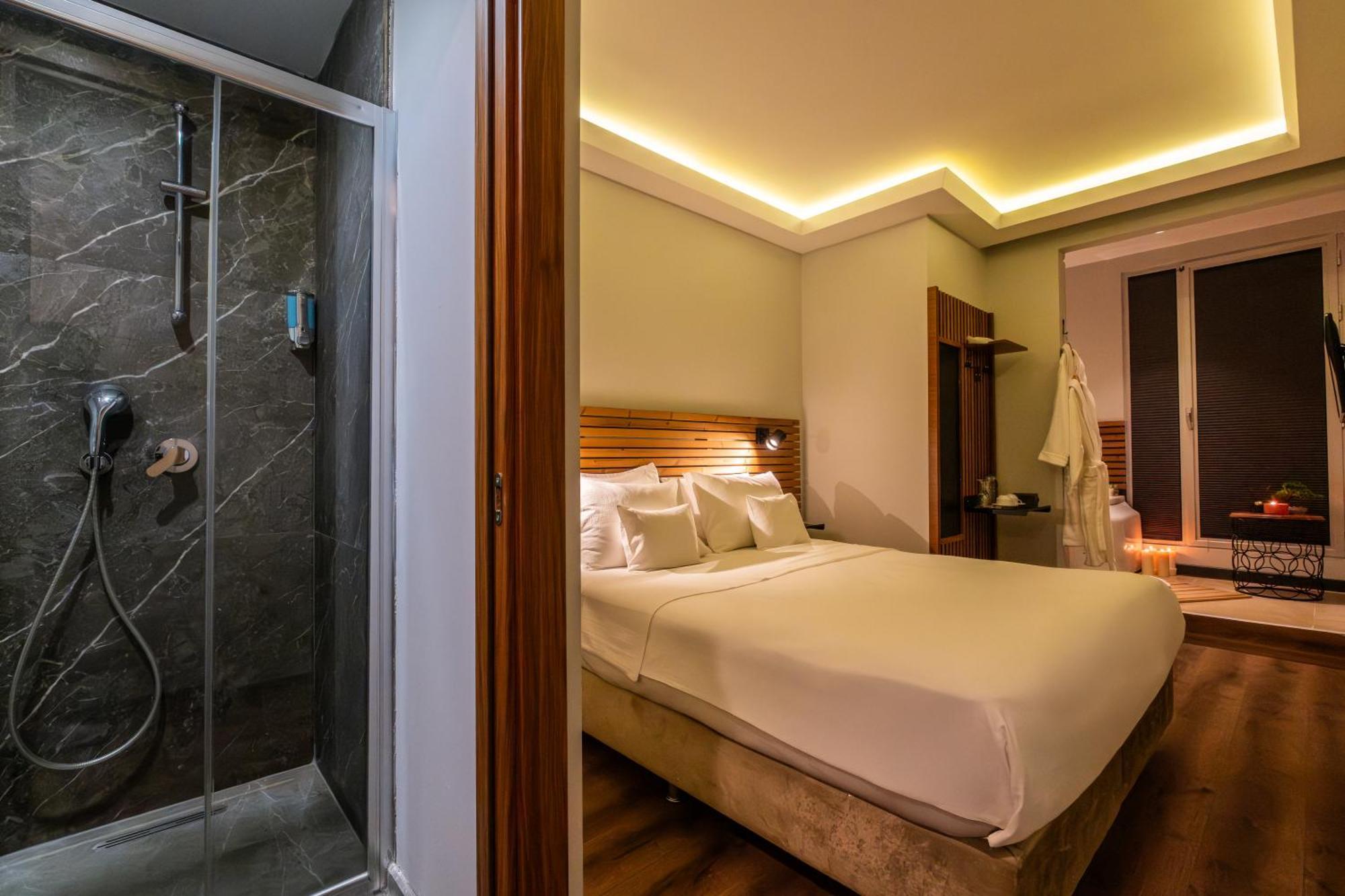 Hotel Discovery