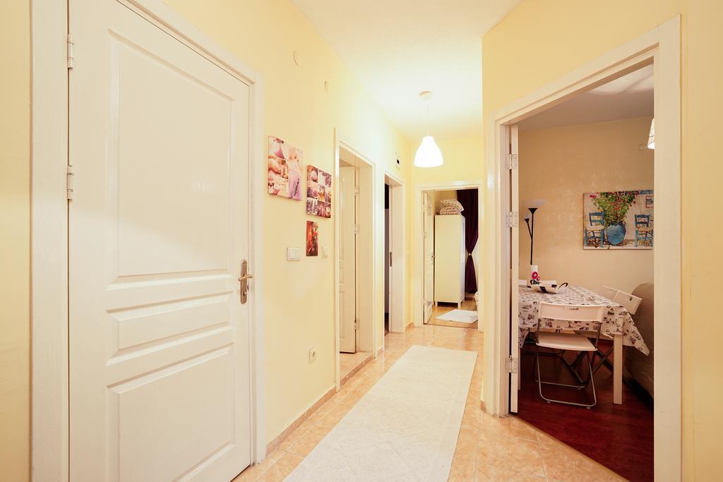 Fuarev - Halkali Area Apartment *