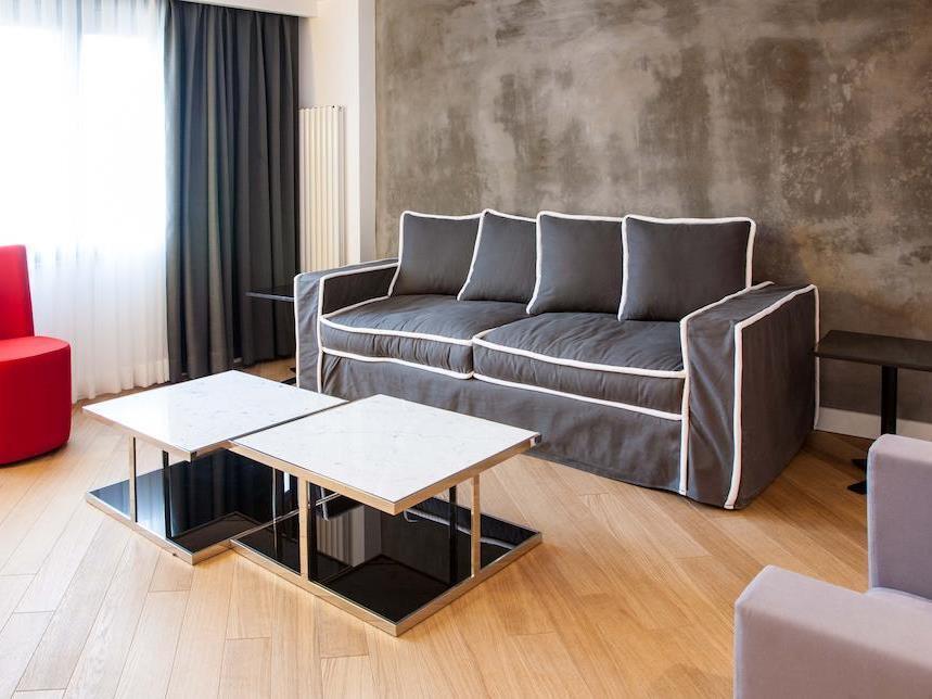 Aparthotel The Capital 2*