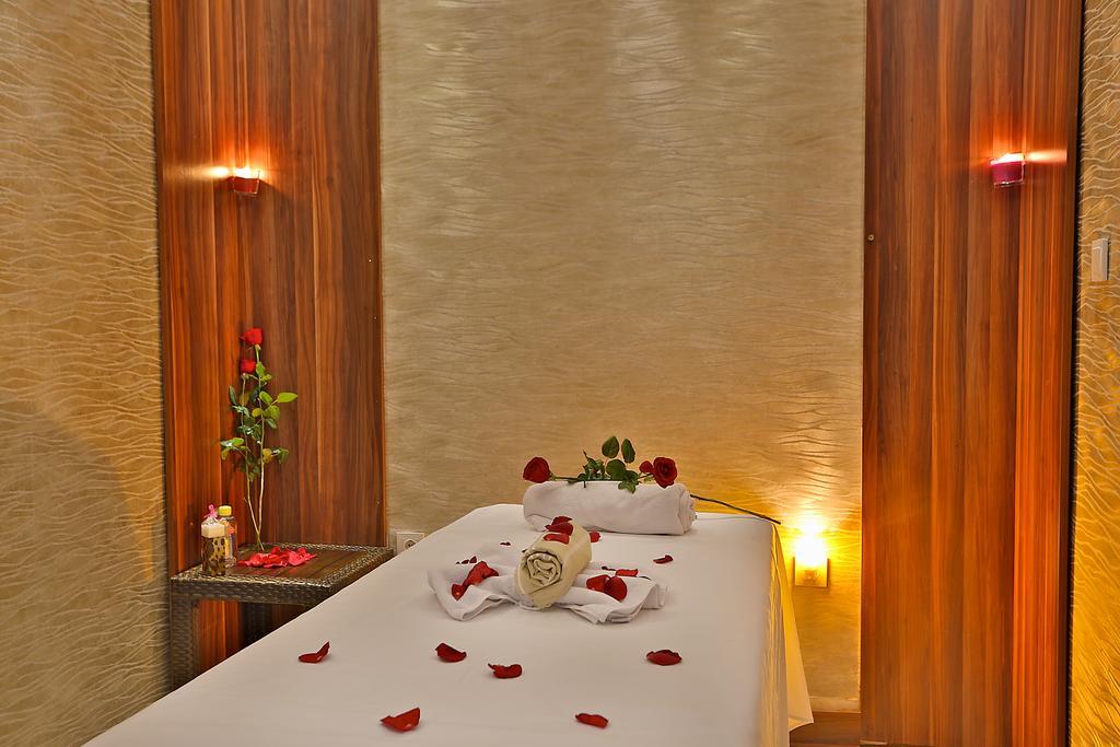 Grand Madrid Otel 3*