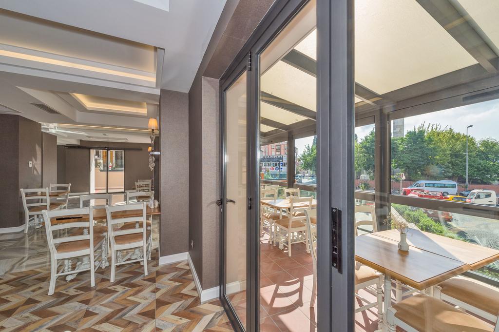 Hanna Hotel 3*