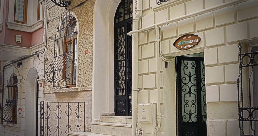 Element Hotel 3*