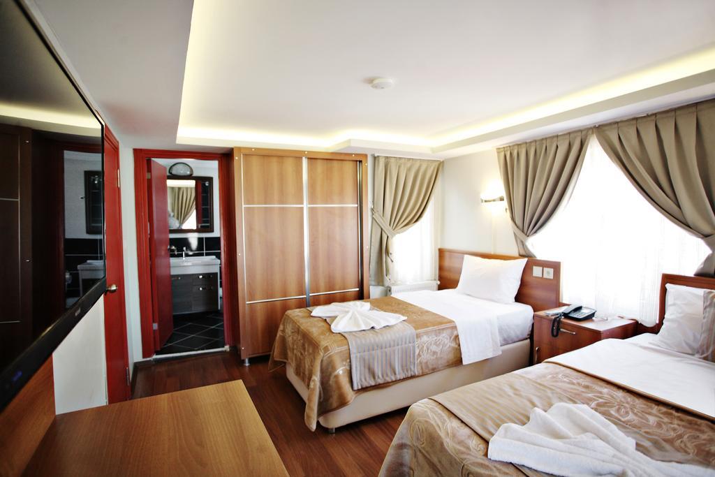 Taksim Palace 2* Istanbul