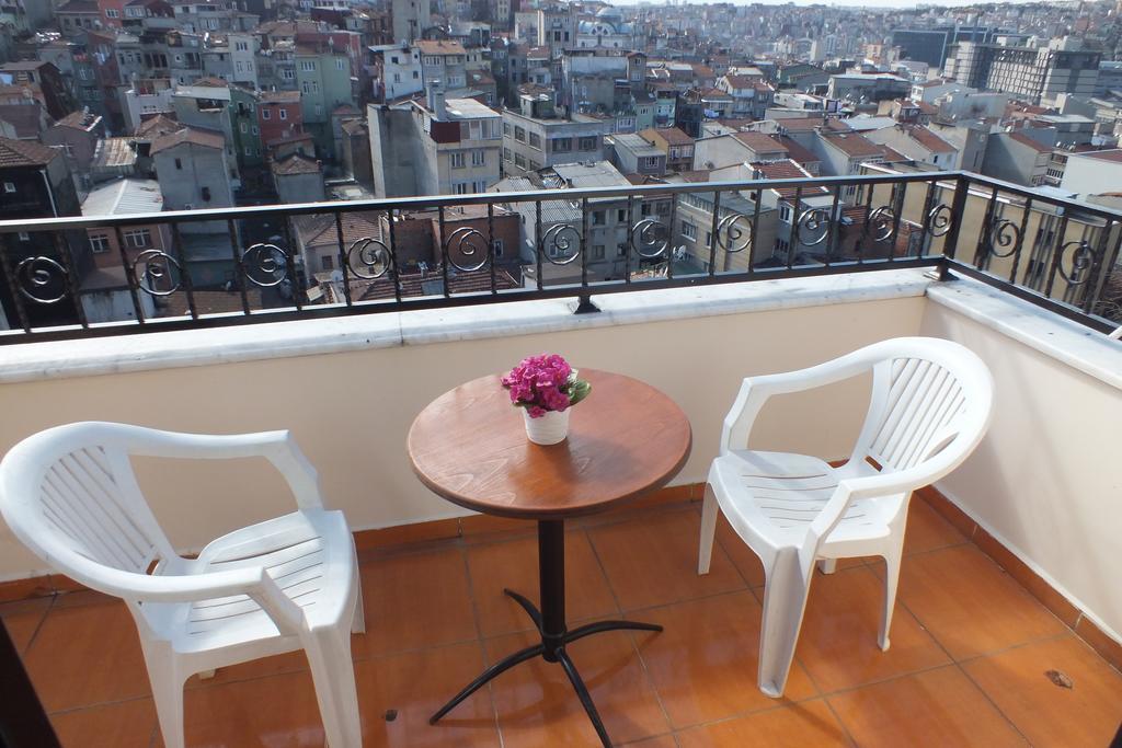 Apartment White Taksim