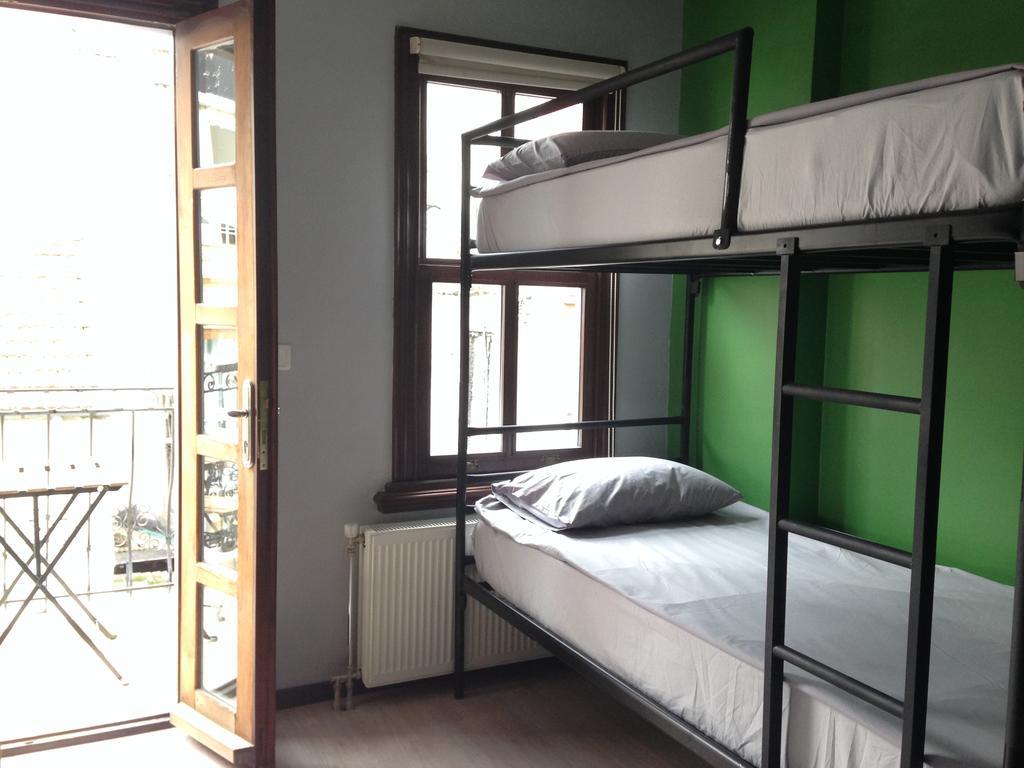 The Hub Hostel *