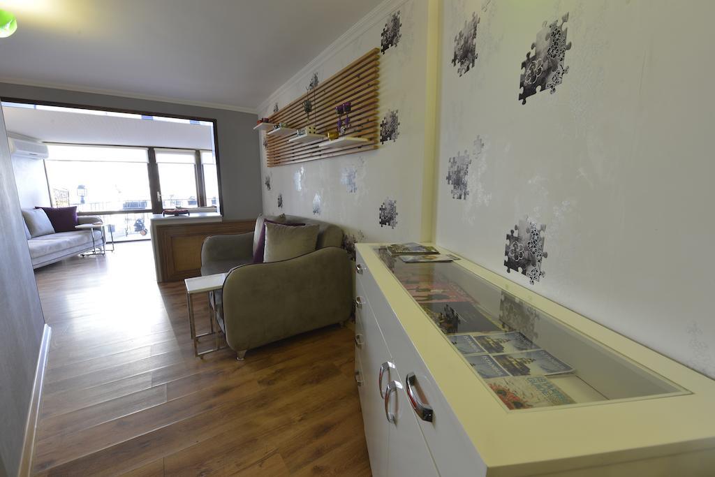 Penthouse *
