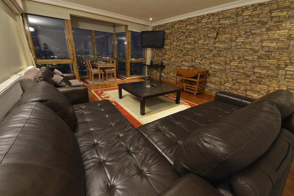 Penthouse Hotel