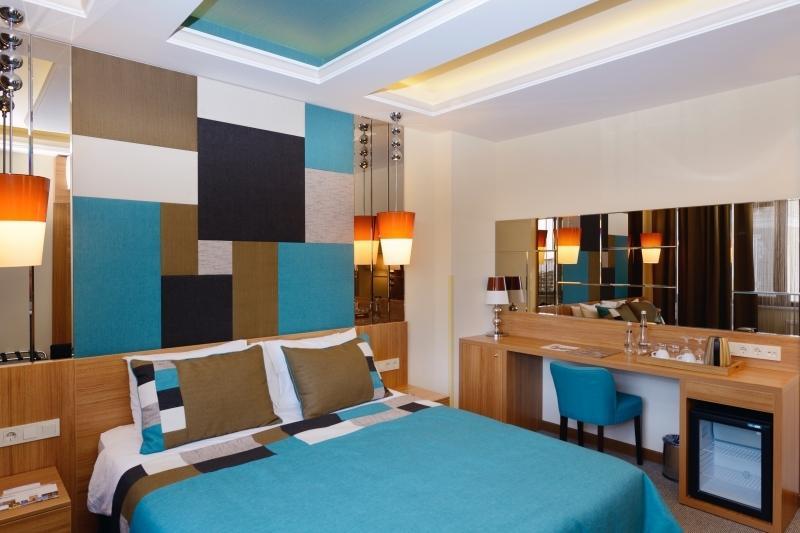 Aparthotel Collage Cihangir 33 2*