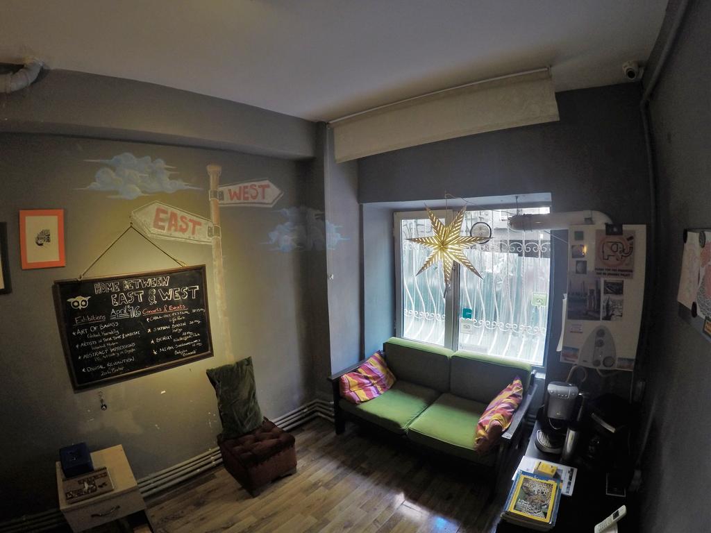 Albergue Eastwest