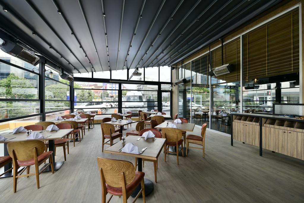 Park By Radisson Ataturk Airport