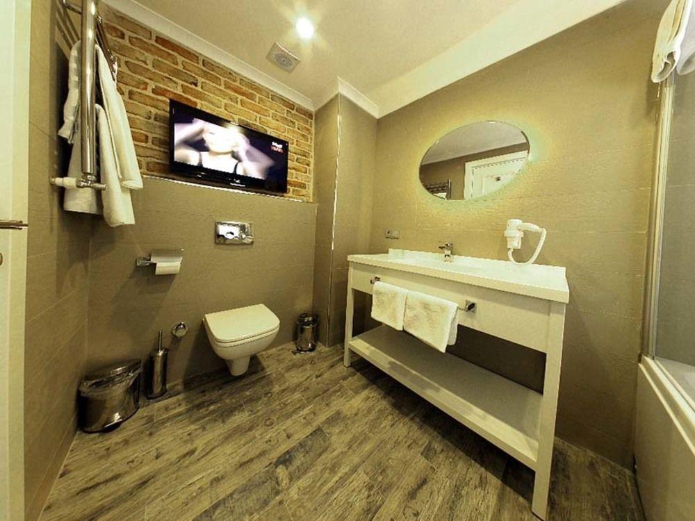 Hotel Taksim Santa Lucia