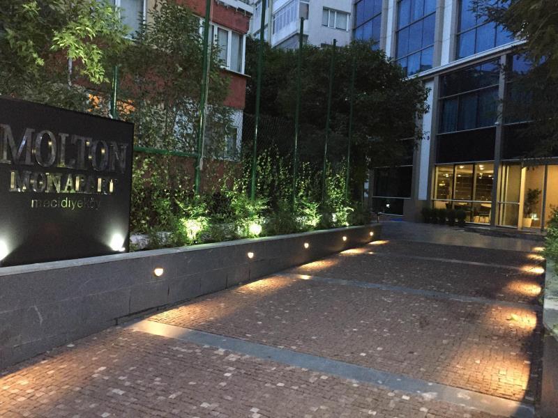 Molton Monapart Mecidiyekoy Hotel 4*