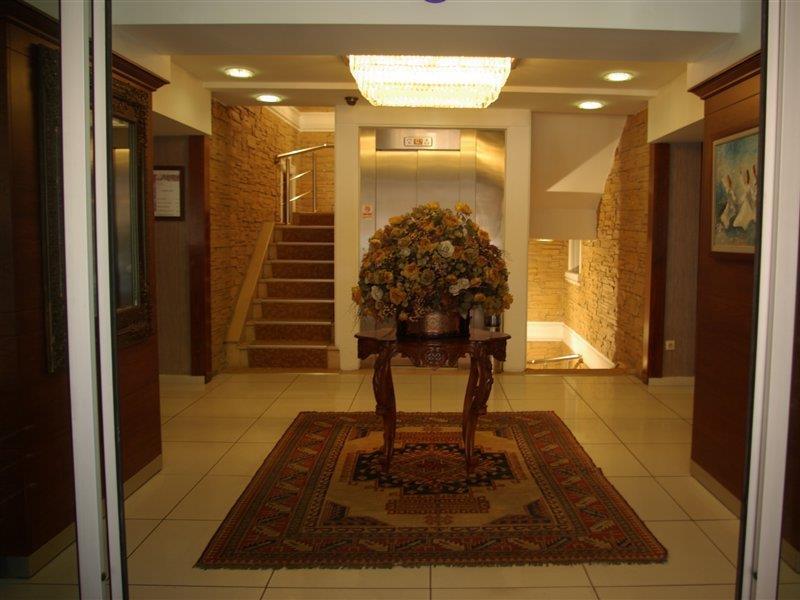 Hotel Mina - Special Category