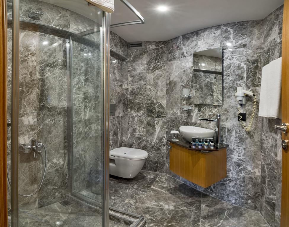 Hotel Bergama Old 3*