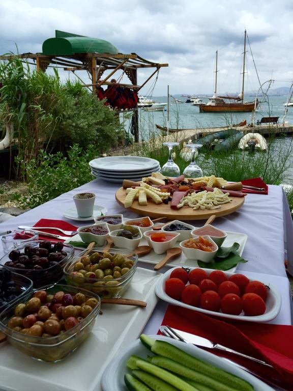 Tuzla Yacht Club Privatunterkunft *