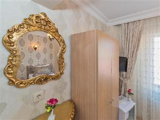Hotel Lotus