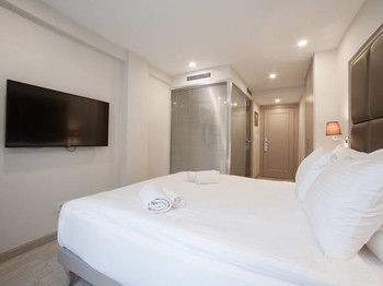 Perla Galata Hotel 3*