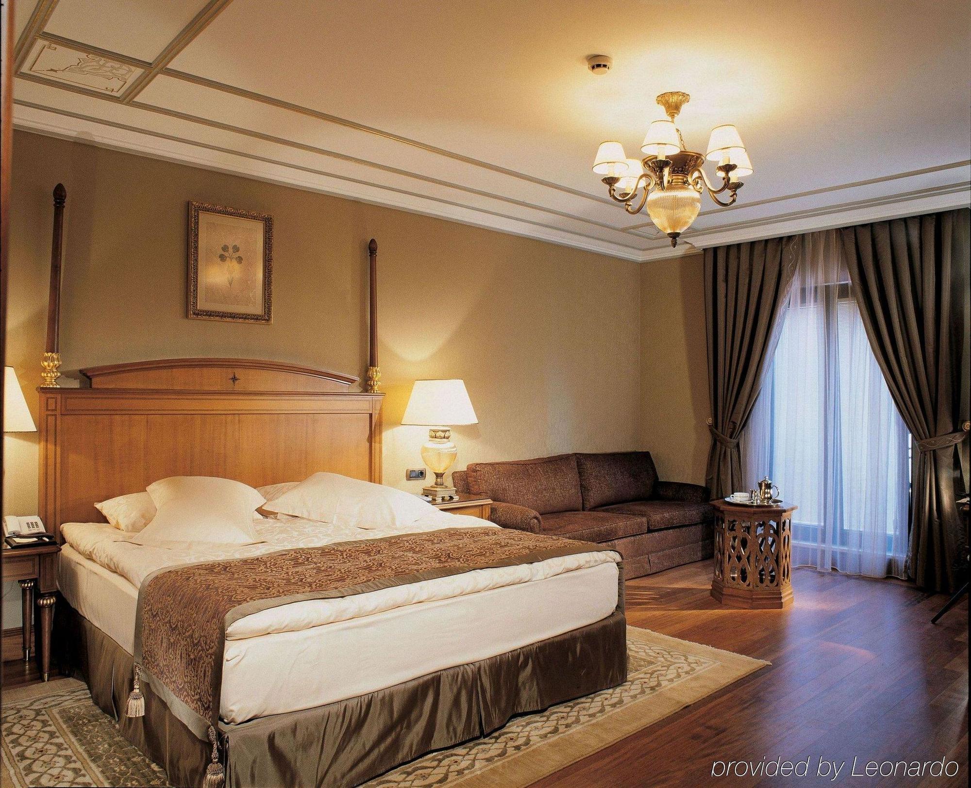 Hotel The Palace Taksim 4*