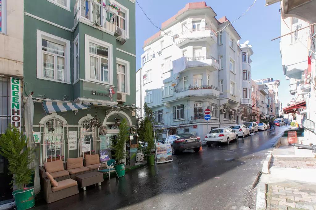 Taksim Apart Harbiye Apartment *