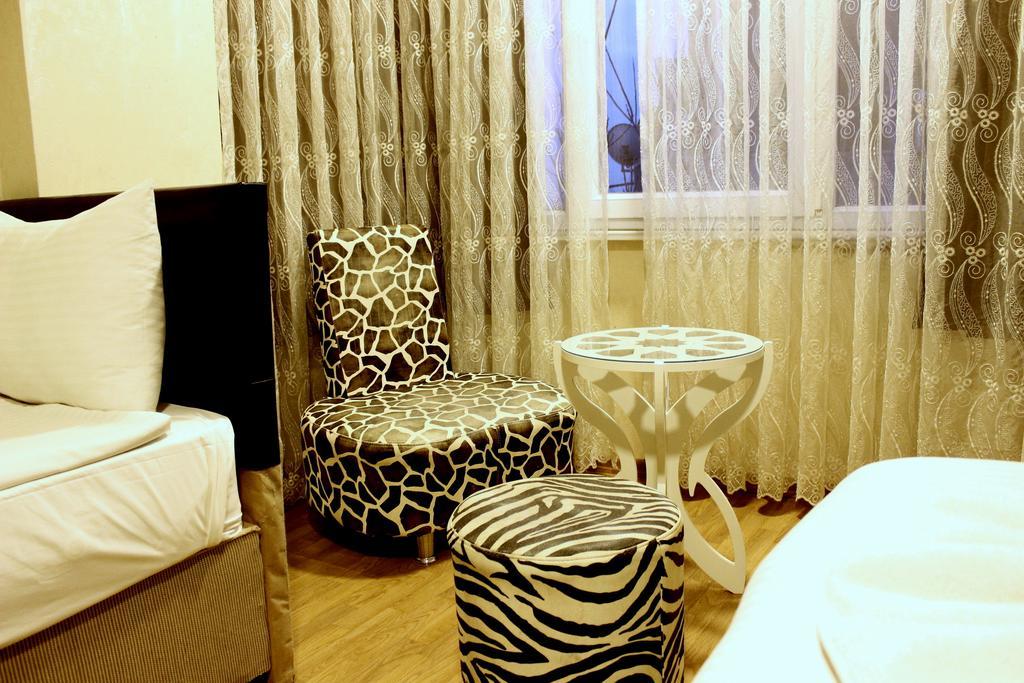 Otel Simge *