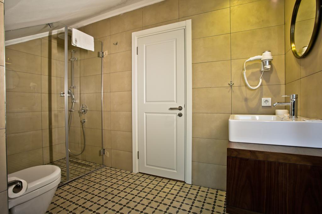 Hotel Blanche & Garden Pool 3*