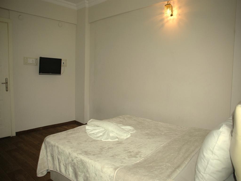 Sur 1 Hotel 2*