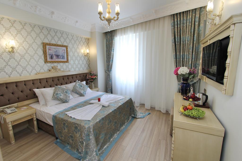 Apple Tree Hotel 3*