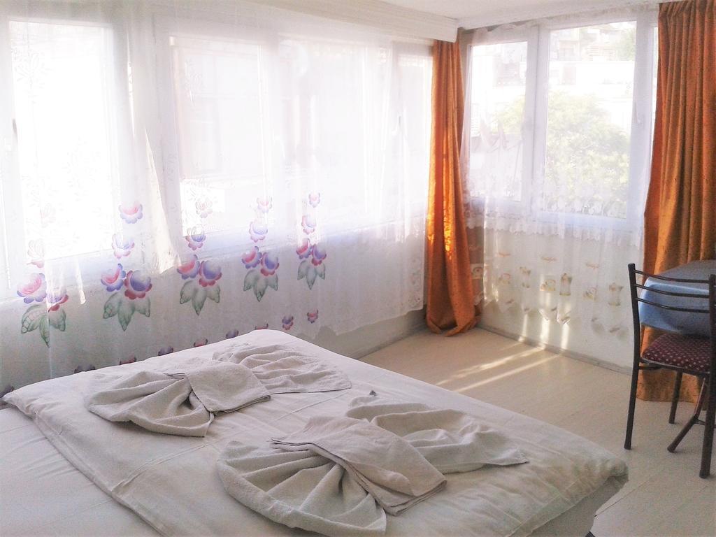 Bereket Traveler Hotel