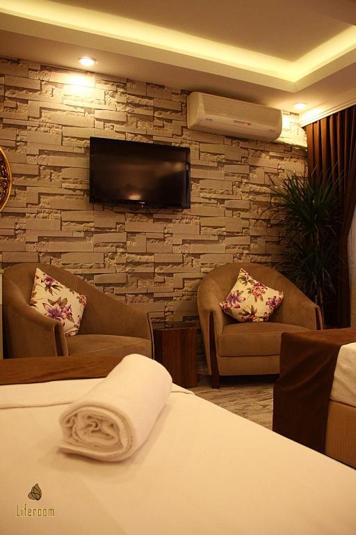 Life Otel 3*