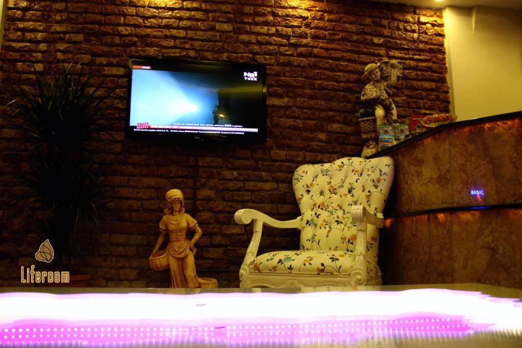Life Otel 3*