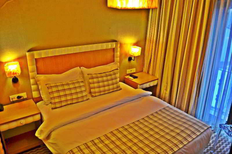 Hotel Alyon Istanbul